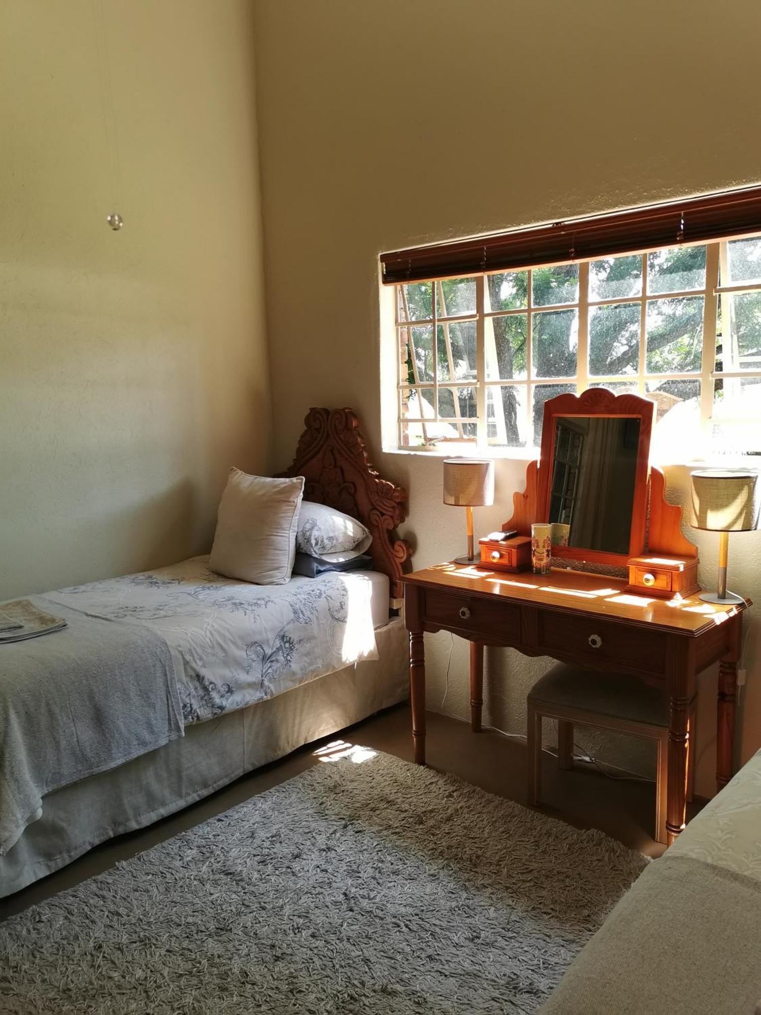 Macnut Bed And Breakfast Mbombela Værelse billede